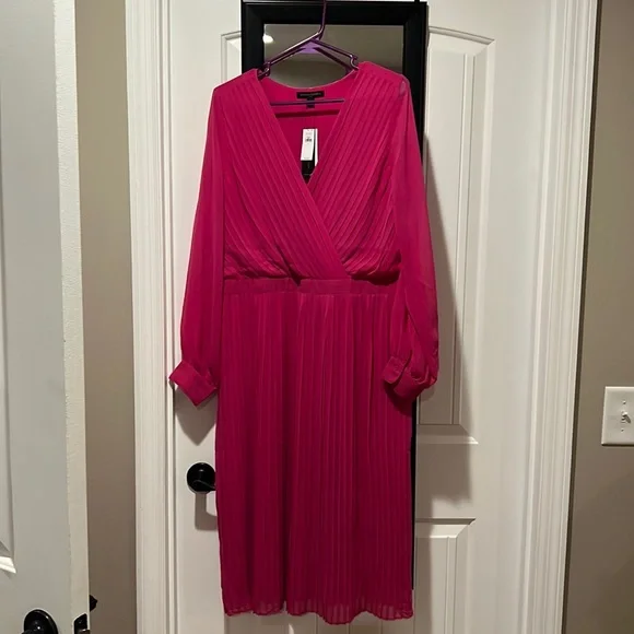 strapless open back dress ARZU KAPROL Size 0 Black Sheer Pleated Long Sleeve French Cuff Dress – Sui  Generis Designer Consignment